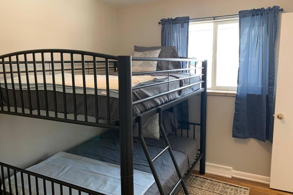 3 King Beds + Bunk Beds On Broadway Villa Littleton Dış mekan fotoğraf